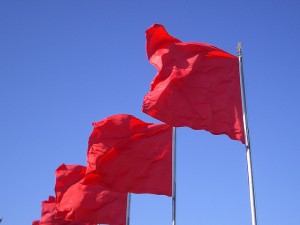 red flags can alert you to resume scams